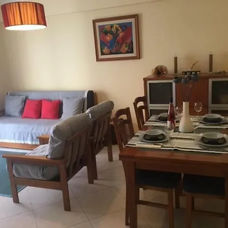 Coral Apartment *